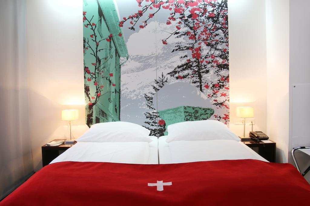 Hotel Helvetia Center Munich